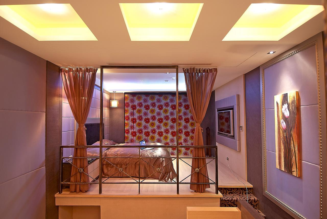 Zhi Baishan Motel Zhunan Exteriér fotografie
