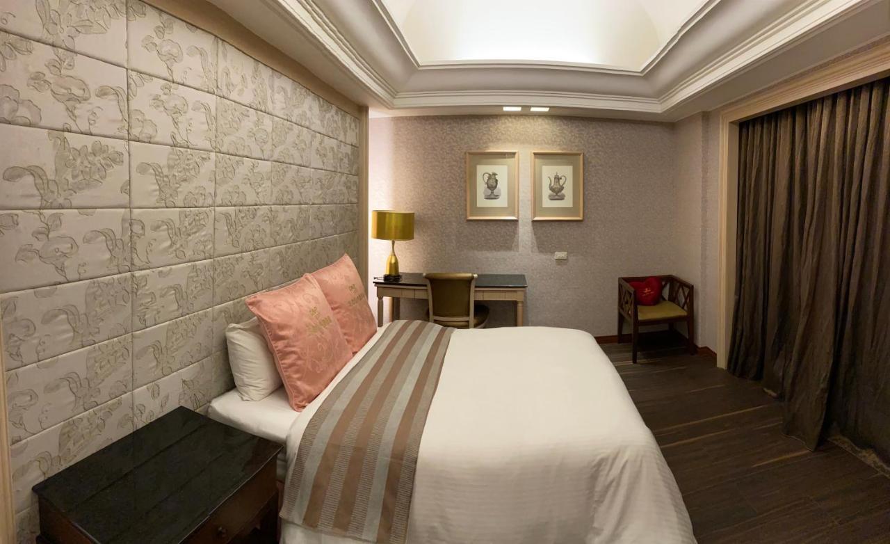 Zhi Baishan Motel Zhunan Exteriér fotografie